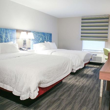 Hampton Inn & Suites Mount Laurel/Moorestown מראה חיצוני תמונה