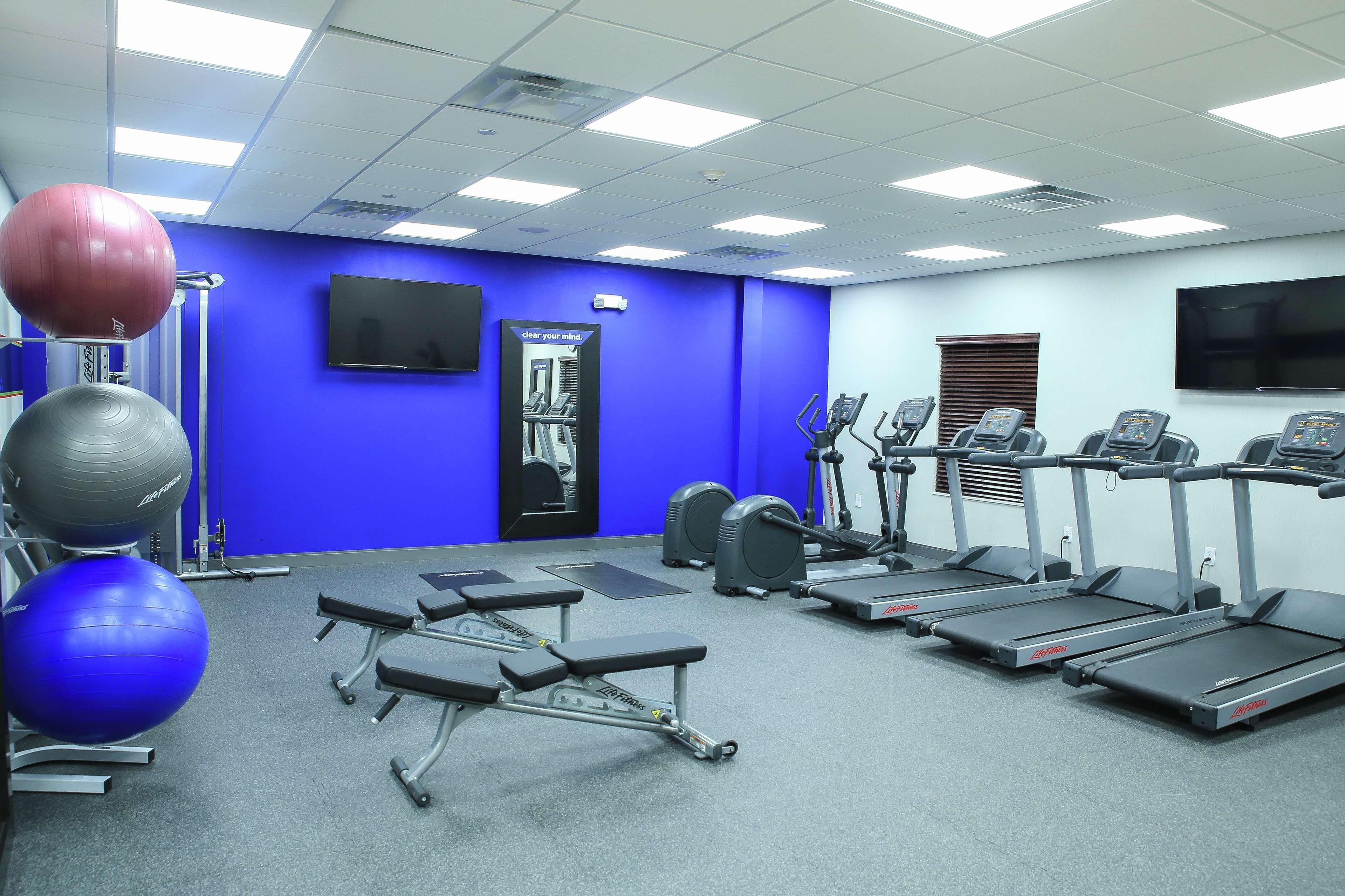 Hampton Inn & Suites Mount Laurel/Moorestown מראה חיצוני תמונה